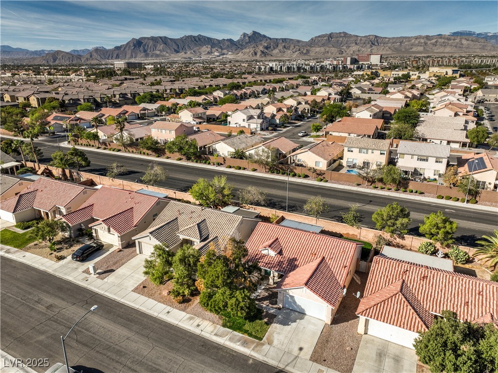 7021 Feather Pine Street Property Photo 47