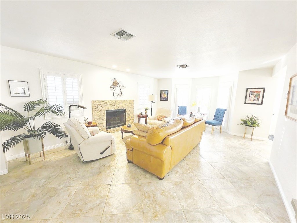 3999 Delos Drive Property Photo 13