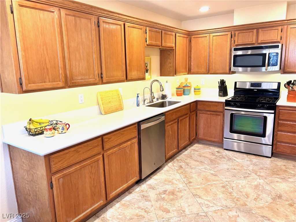 3999 Delos Drive Property Photo 18