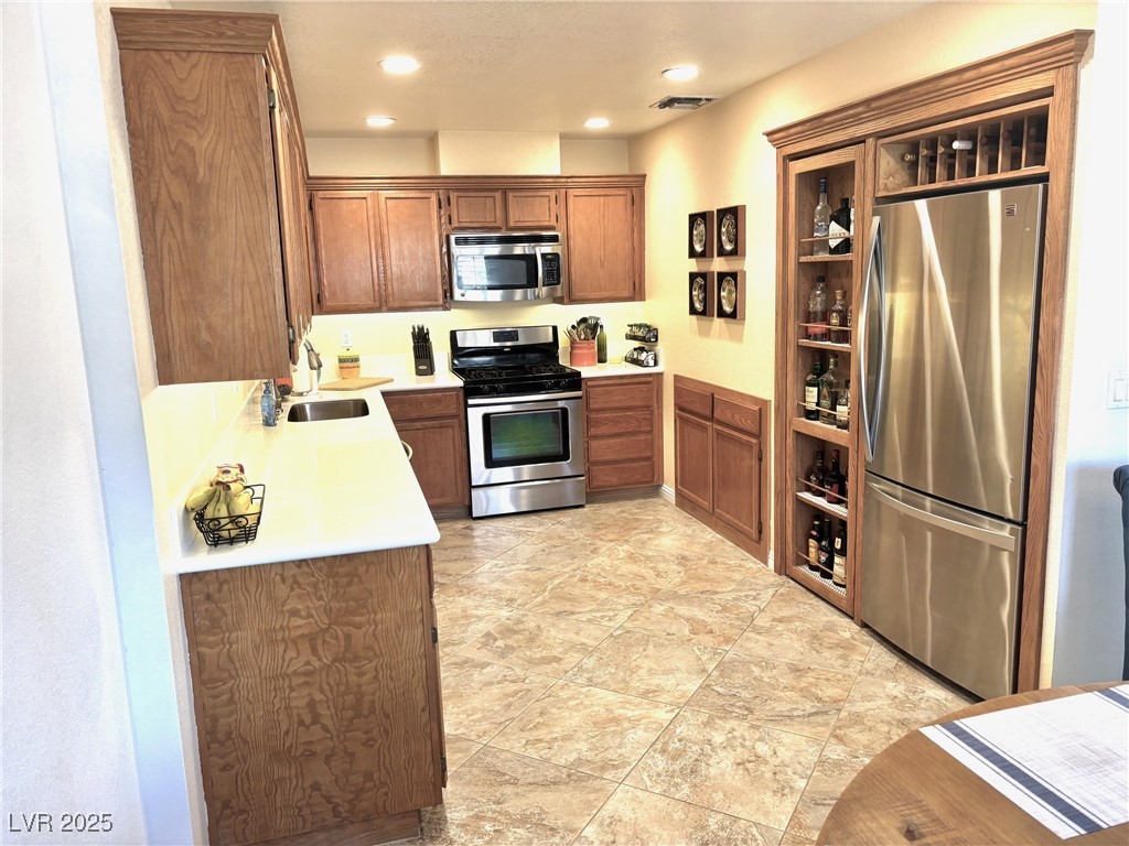 3999 Delos Drive Property Photo 23