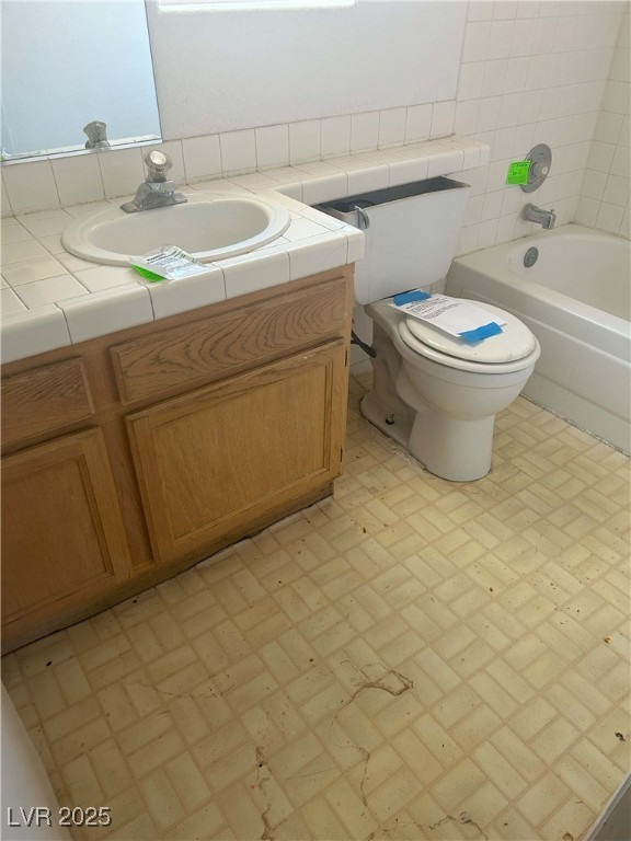 1805 Monte Alban Drive Property Photo 8