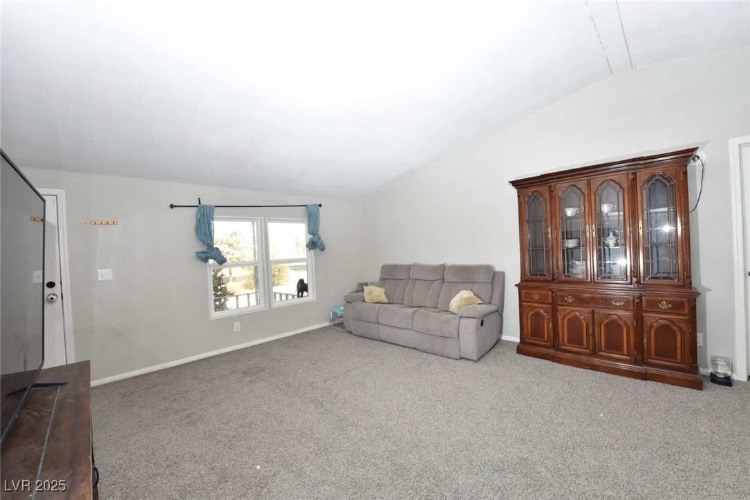 1701 Fremont Street Property Photo 5