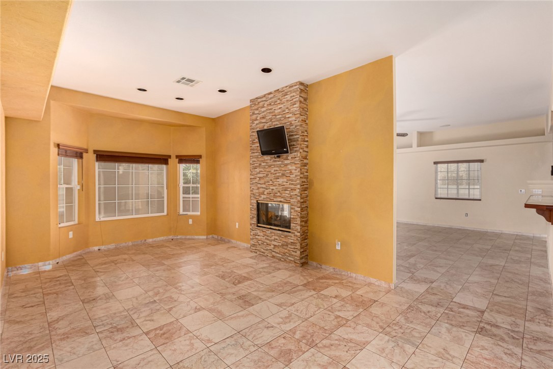 4245 North Campbell Road Property Photo 9