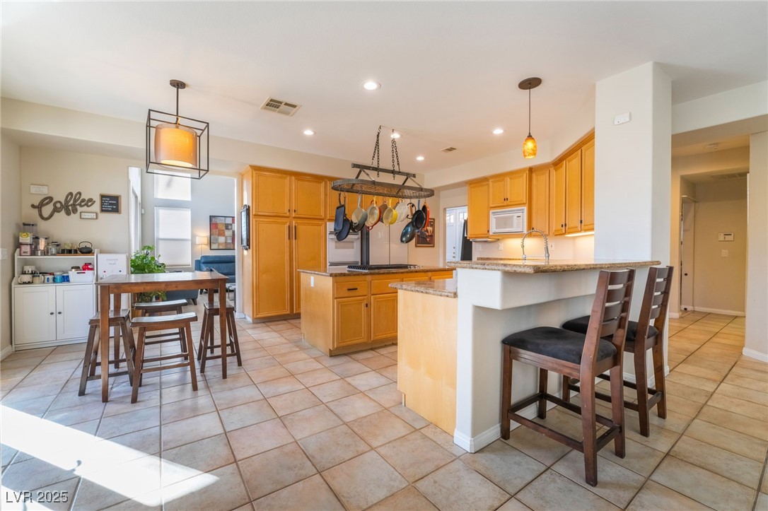 8225 Taos Paseo Avenue Property Photo 14