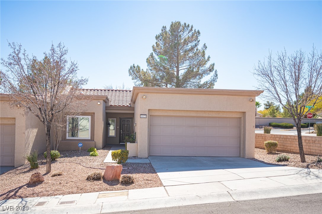 10121 Hemet Drive Property Photo 1