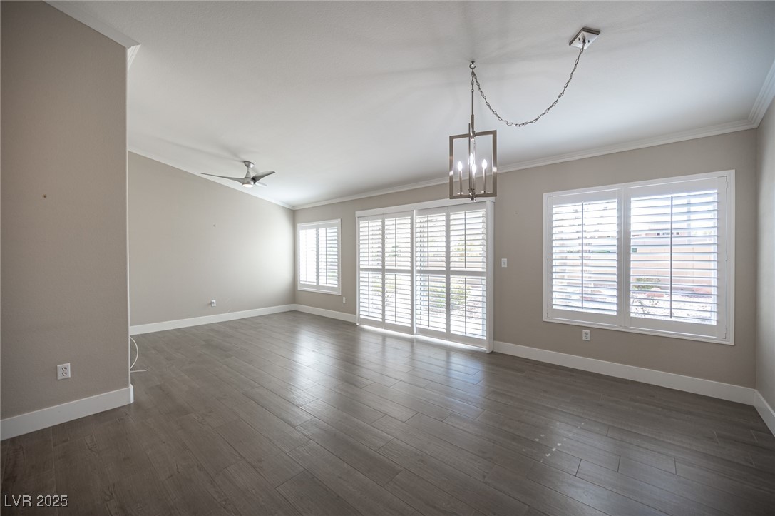 10121 Hemet Drive Property Photo 2