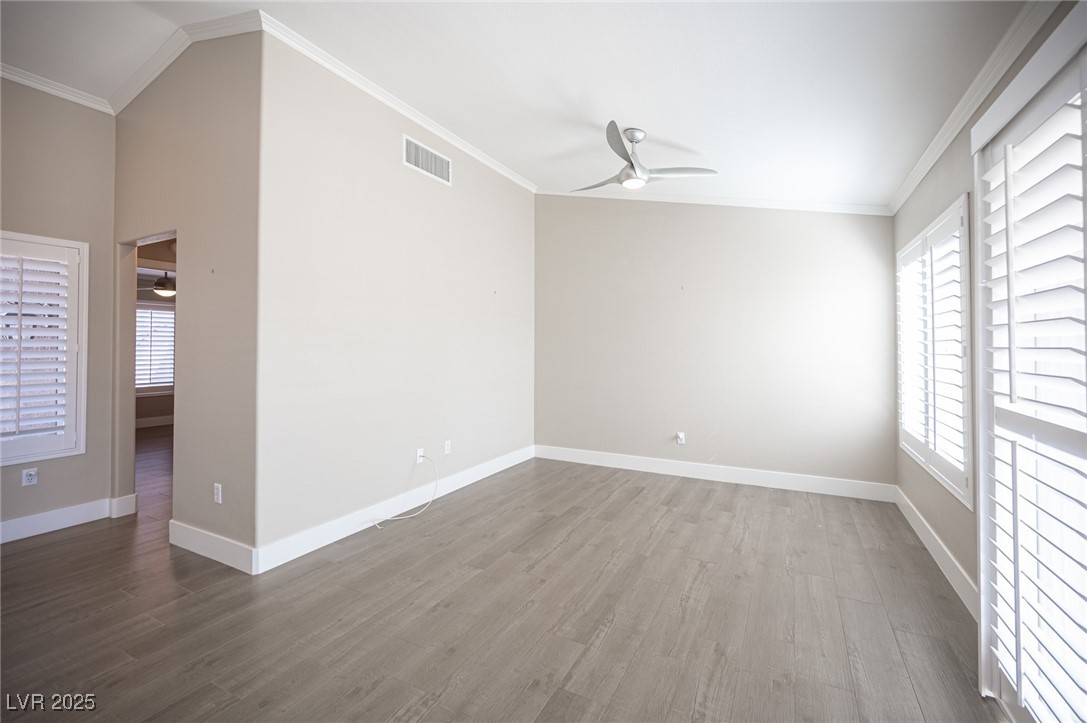 10121 Hemet Drive Property Photo 5