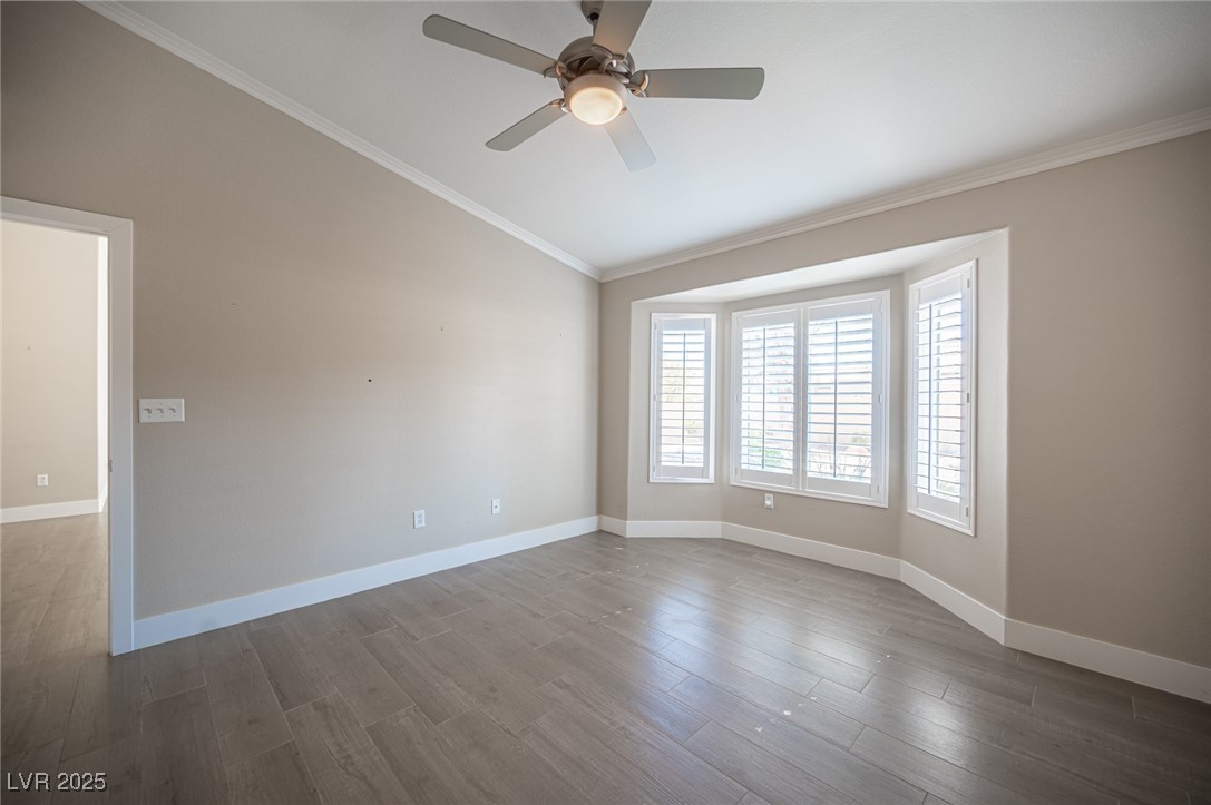 10121 Hemet Drive Property Photo 14