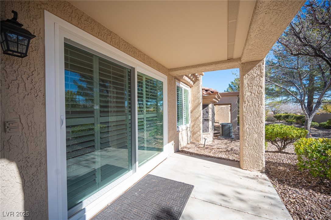 10121 Hemet Drive Property Photo 27