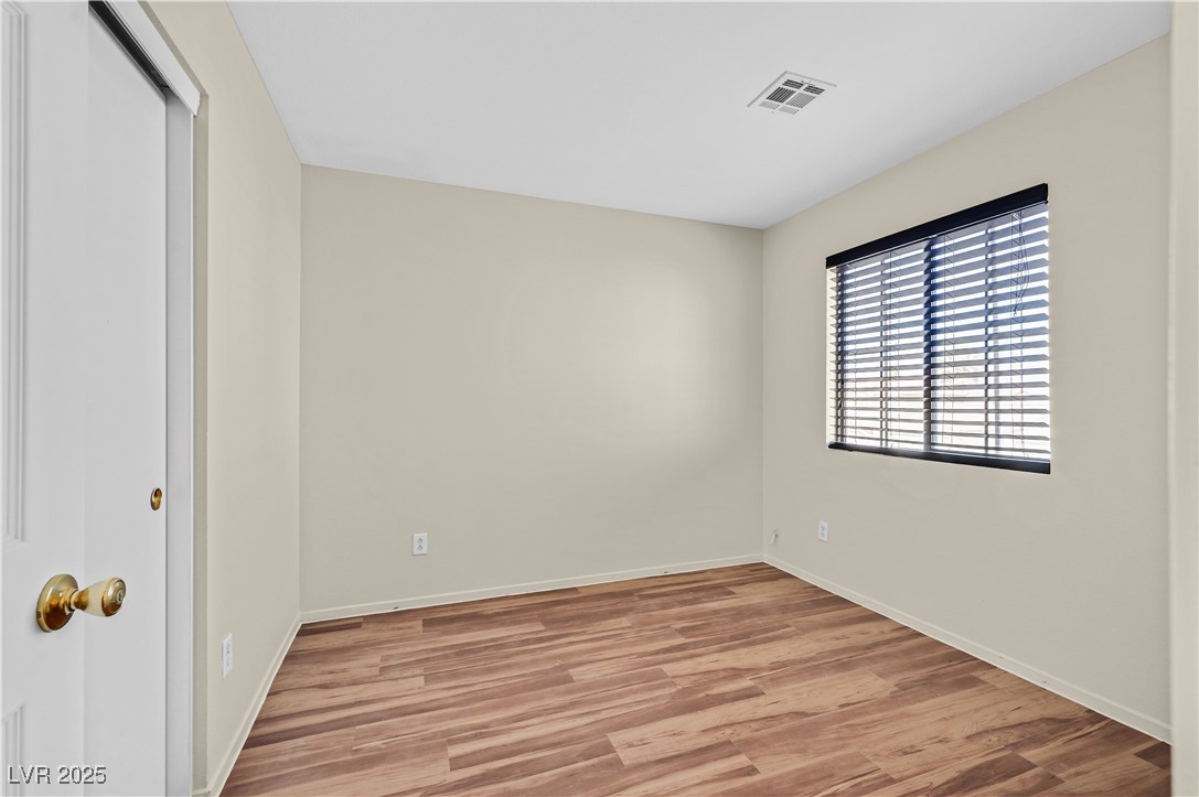 9563 Grapeland Avenue Property Photo 17
