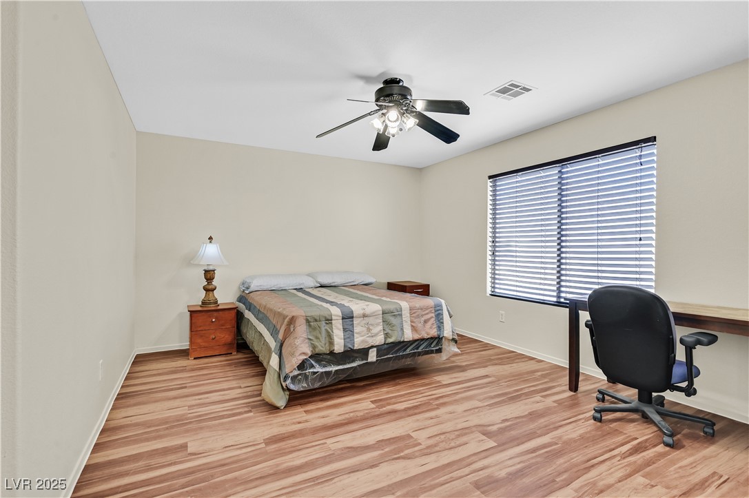 9563 Grapeland Avenue Property Photo 19