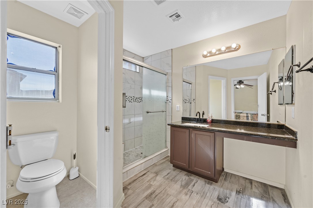 9563 Grapeland Avenue Property Photo 21