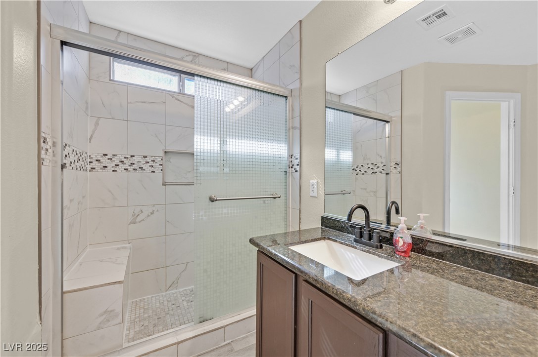 9563 Grapeland Avenue Property Photo 22
