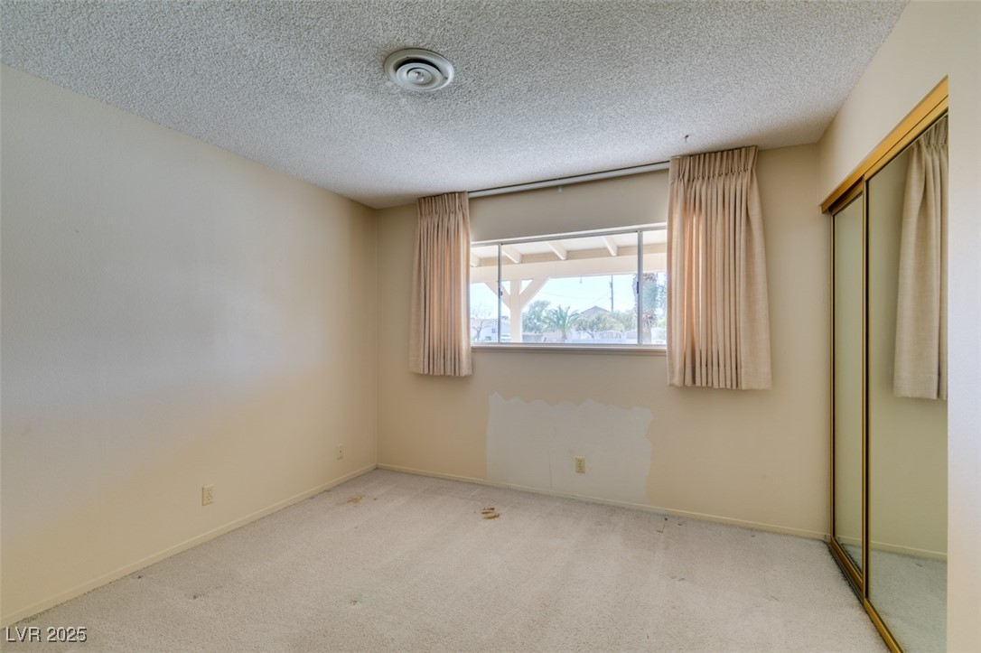4530 West Maulding Avenue Property Photo 27