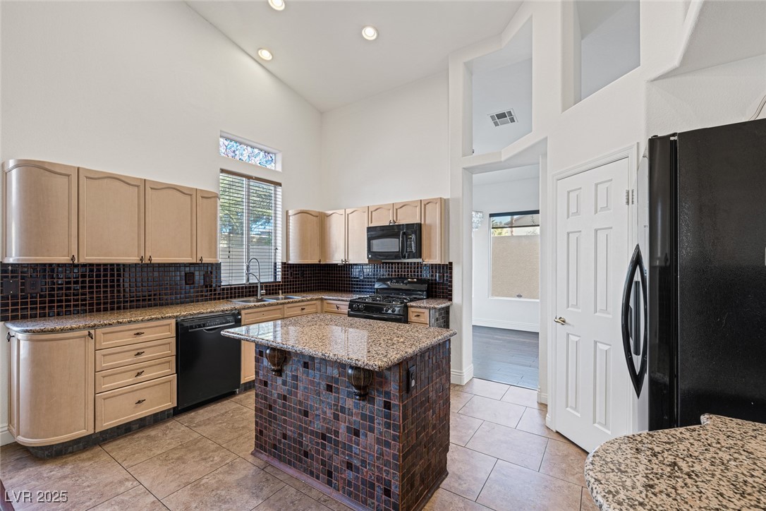 4852 Stavanger Lane Property Photo 16