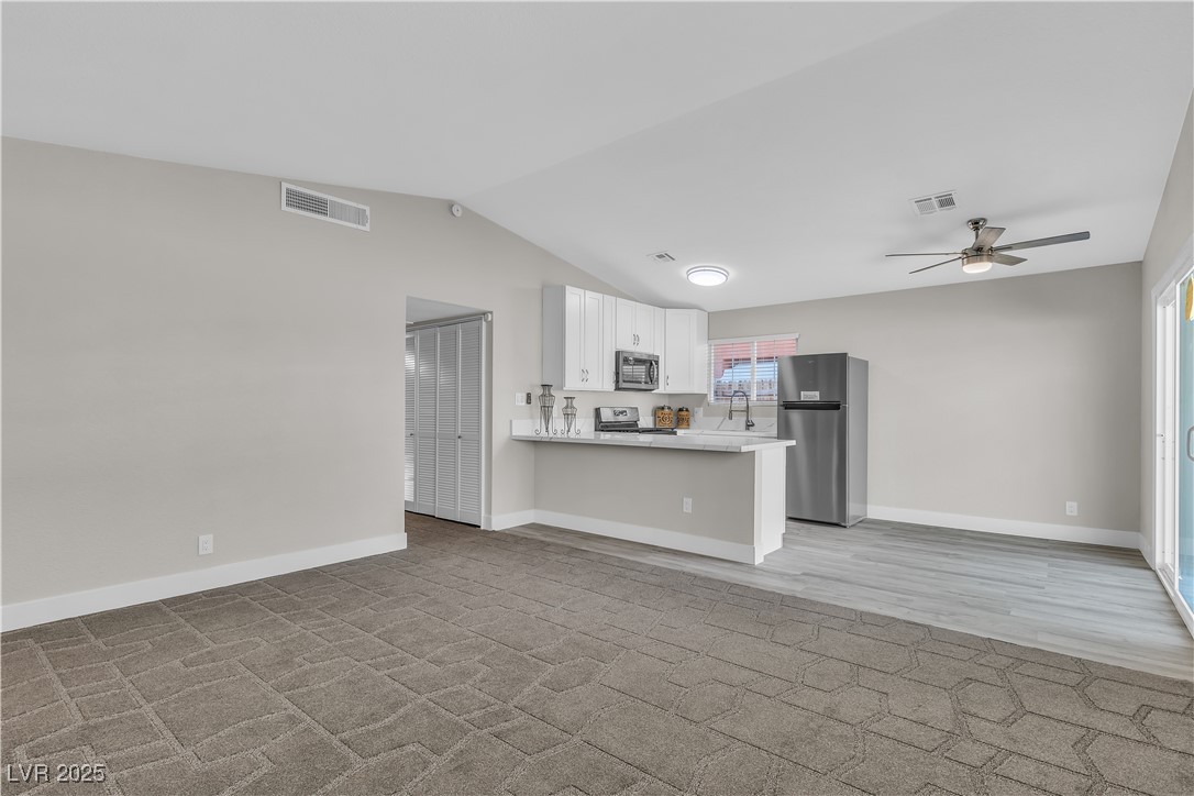 5450 Black Rock Way Property Photo 9