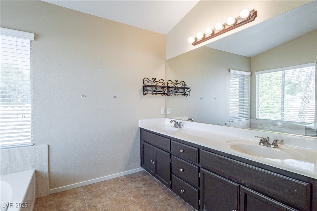 8791 Arawana Place Property Photo 22