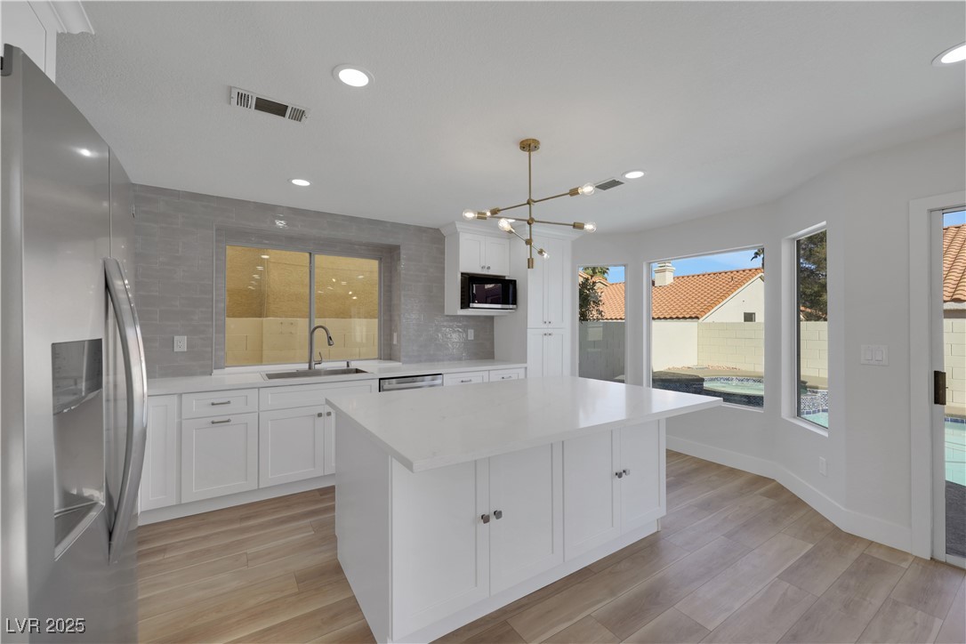 1620 Western Lily Street Property Photo 3
