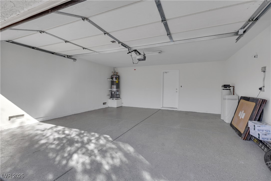 1620 Western Lily Street Property Photo 32