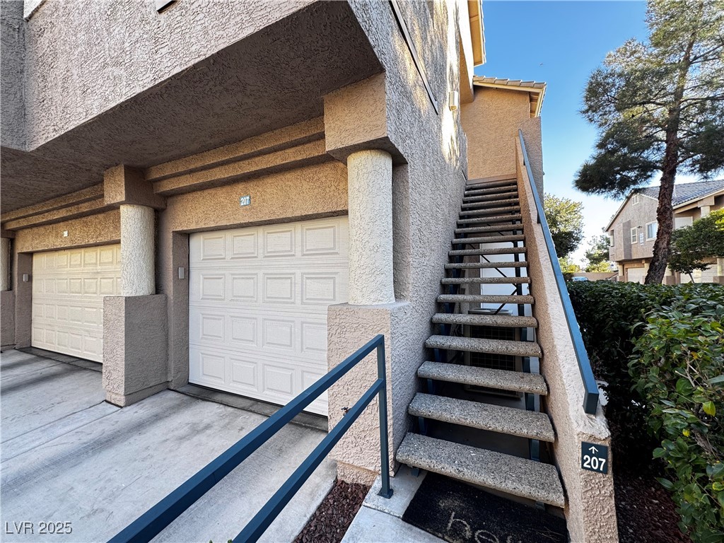 2152 Turquoise Ridge Street 207 Property Photo 3