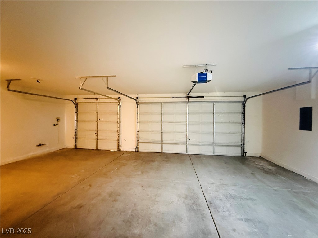 9811 Sedona Shrine Avenue Property Photo 27