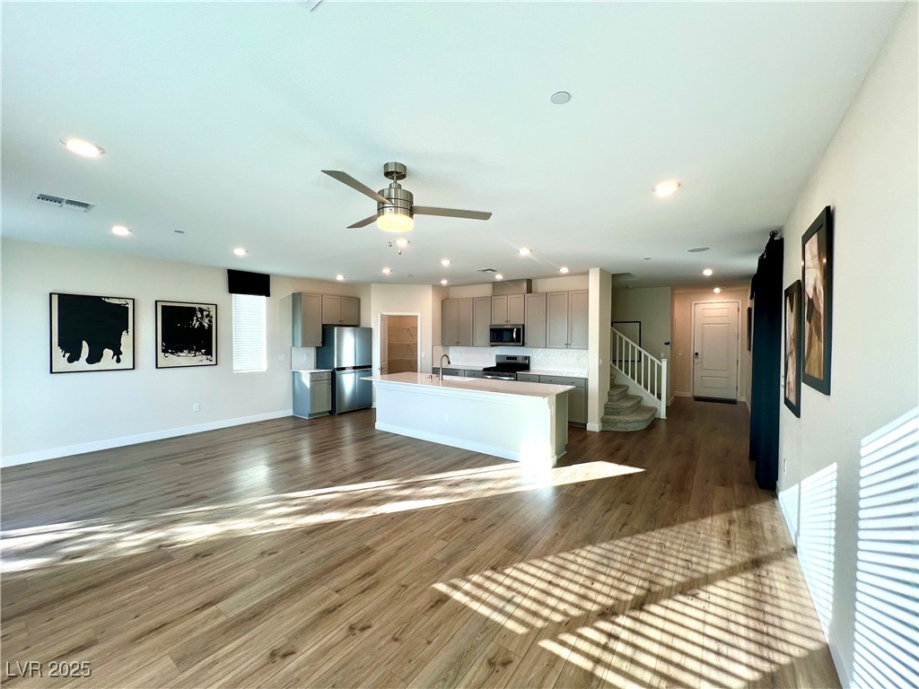 9732 Trail Ledge Court Property Photo 3