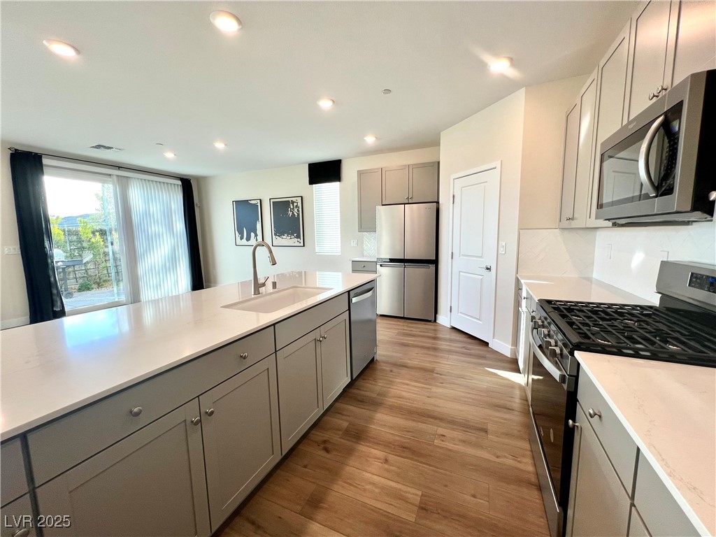 9732 Trail Ledge Court Property Photo 8