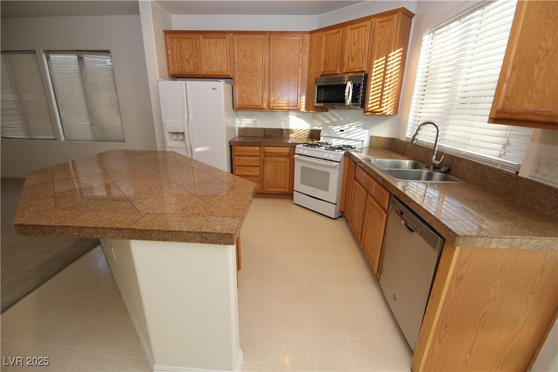 9105 Big Plantation Avenue Property Photo 8