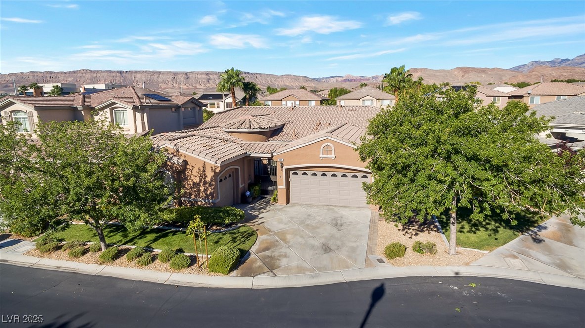 3615 Hardwick Hall Way Property Photo 4