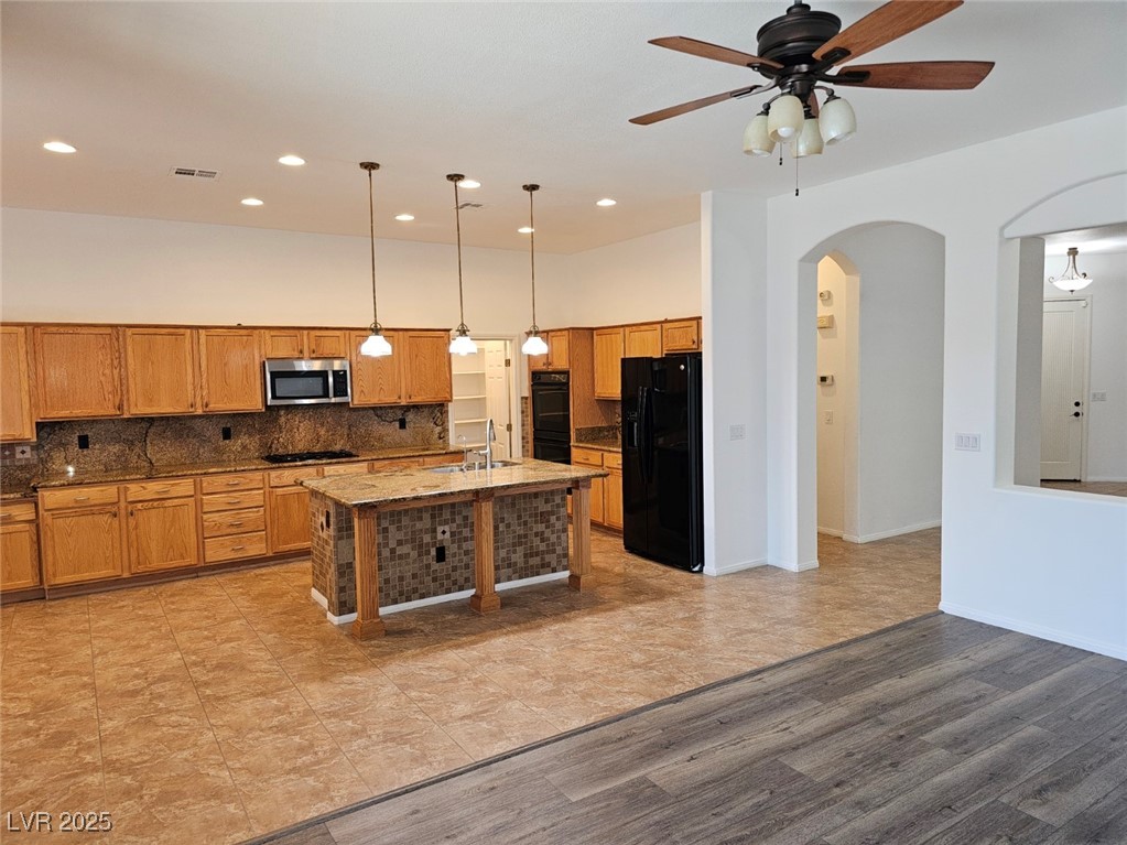 3615 Hardwick Hall Way Property Photo 25
