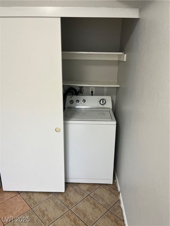 579 Roxella Lane D Property Photo 10
