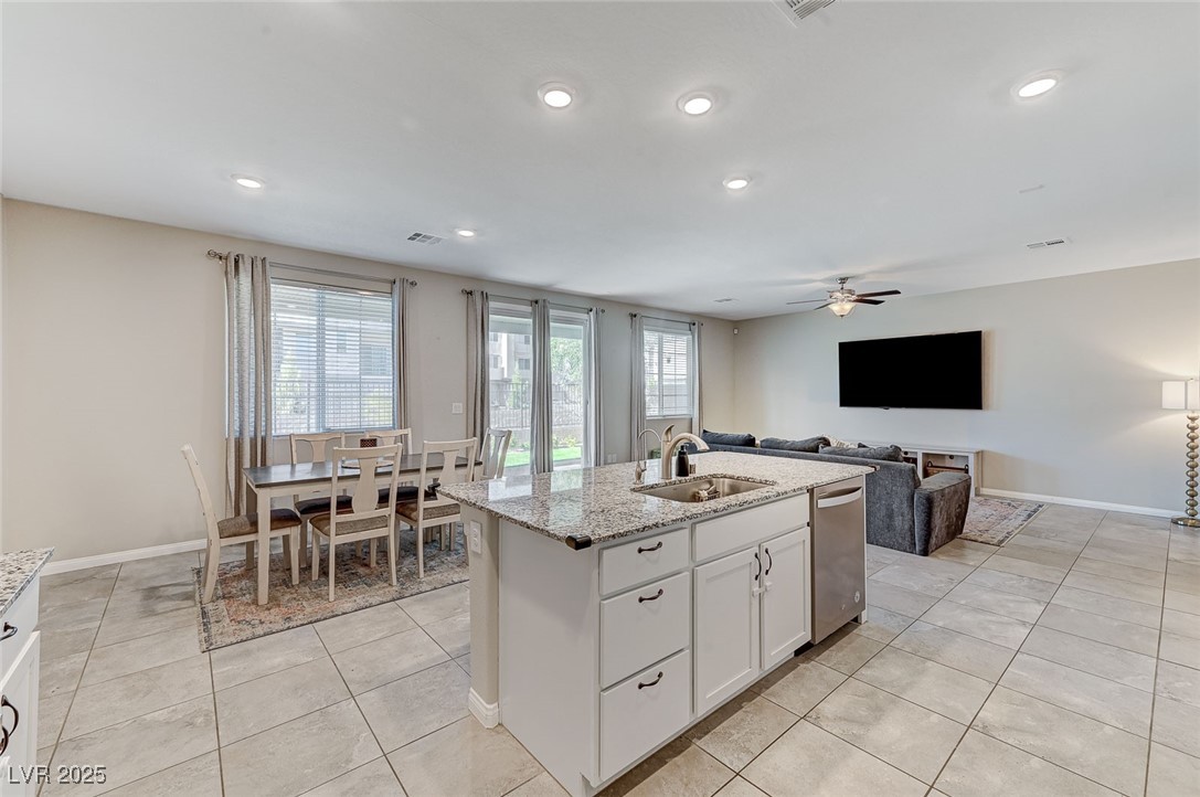 7745 Rosebark Cliffs Street Property Photo 17