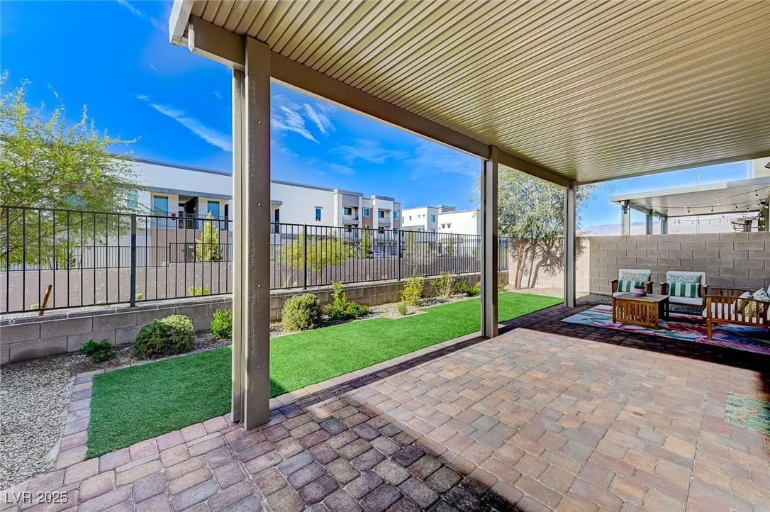 7745 Rosebark Cliffs Street Property Photo 23