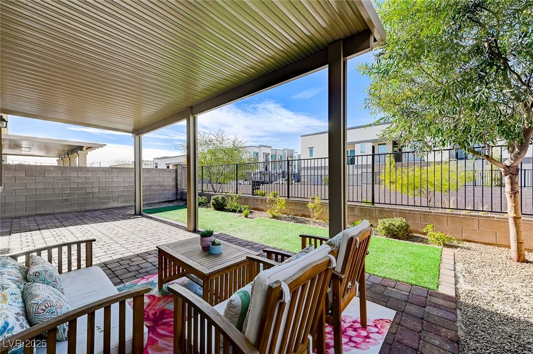 7745 Rosebark Cliffs Street Property Photo 27