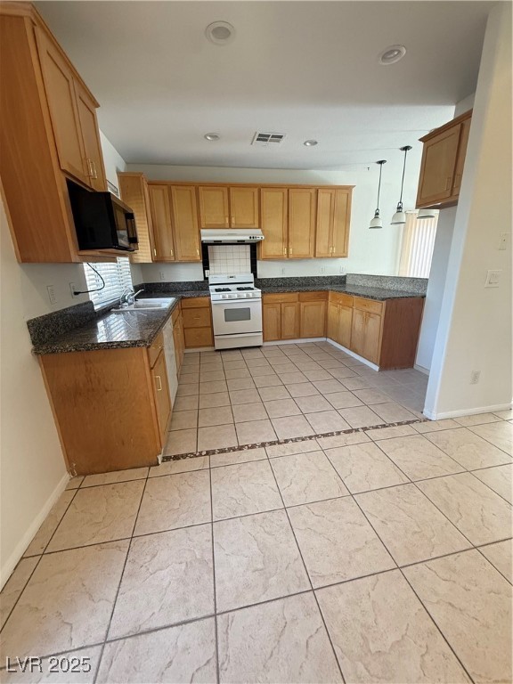 5214 Monterey Park Circle Property Photo 7