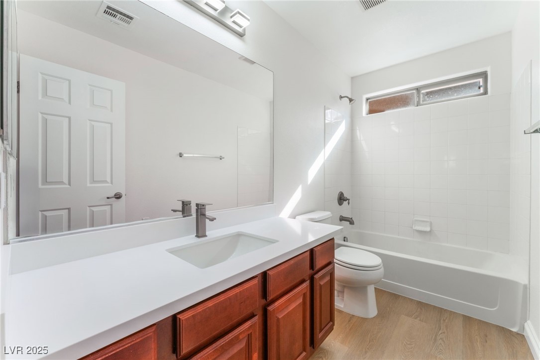 4740 Killington Street Property Photo 25