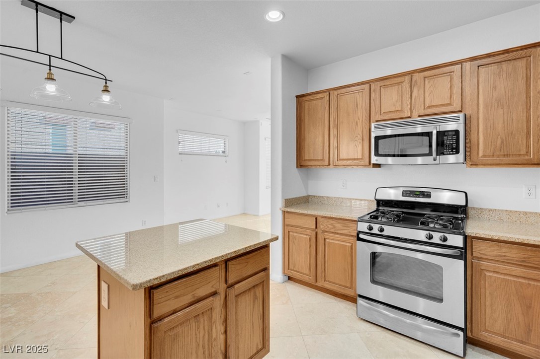 648 Sumatra Place Property Photo 16