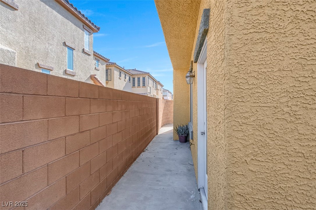 648 Sumatra Place Property Photo 45