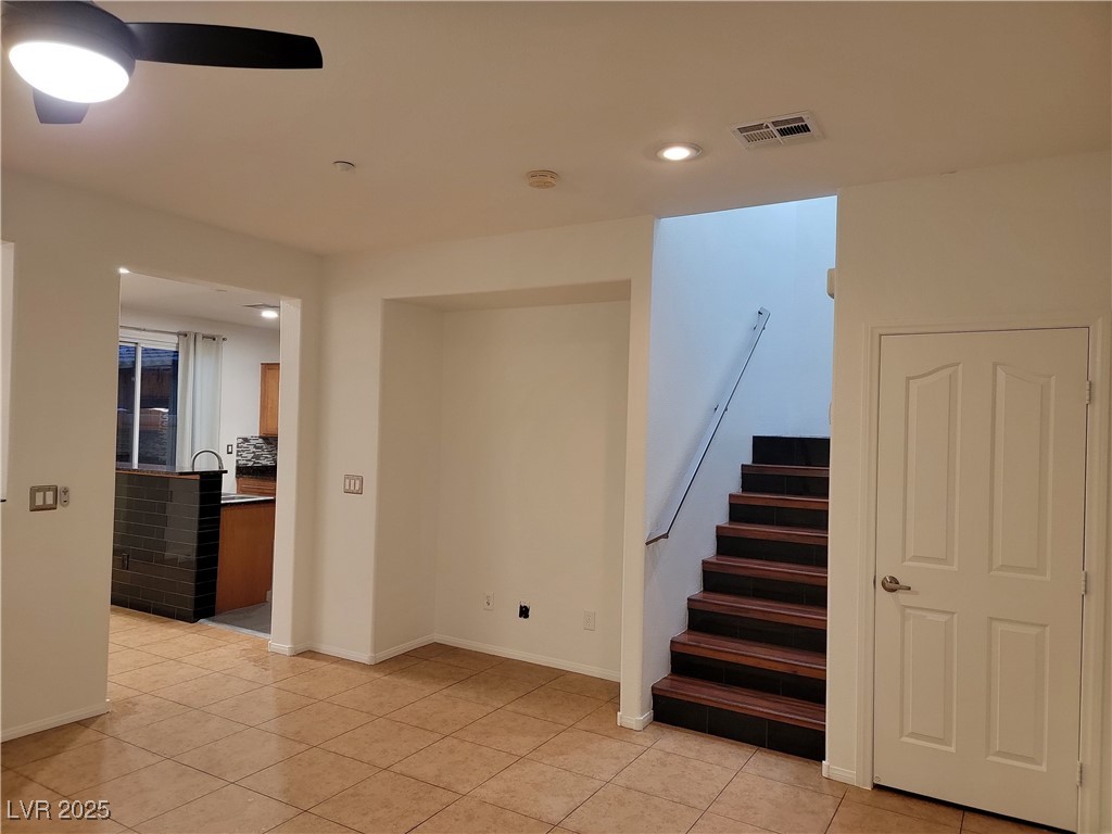 3231 Via Seranova Property Photo 4