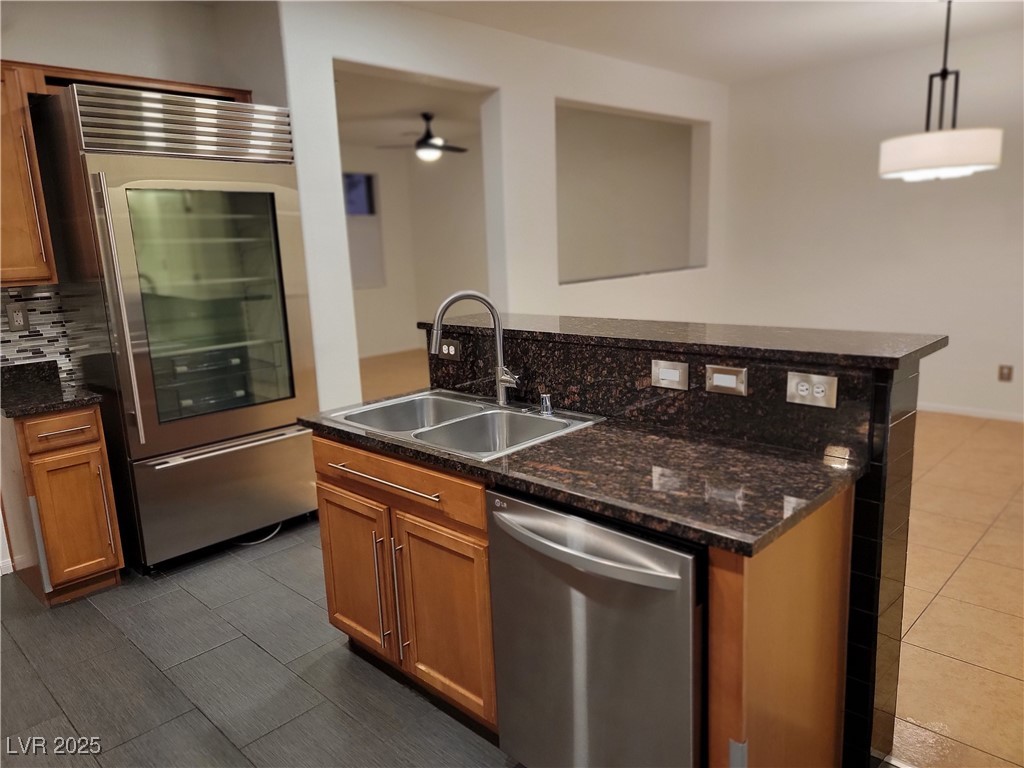 3231 Via Seranova Property Photo 11