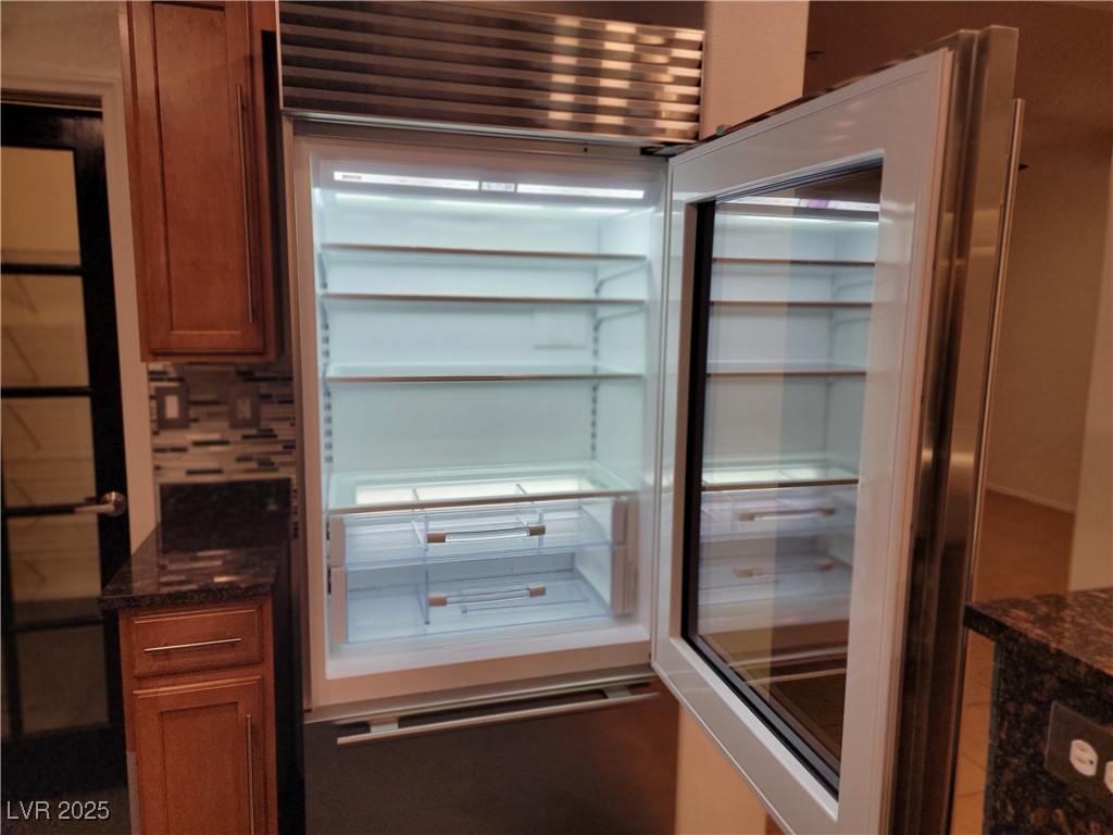 3231 Via Seranova Property Photo 17