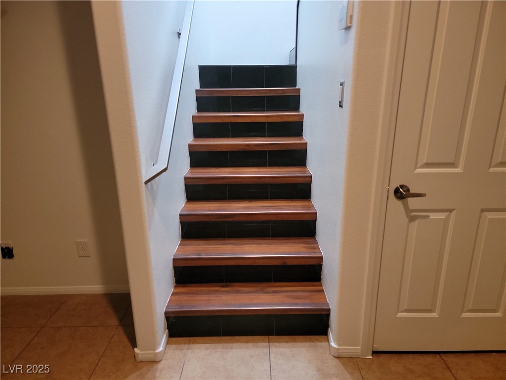 3231 Via Seranova Property Photo 26