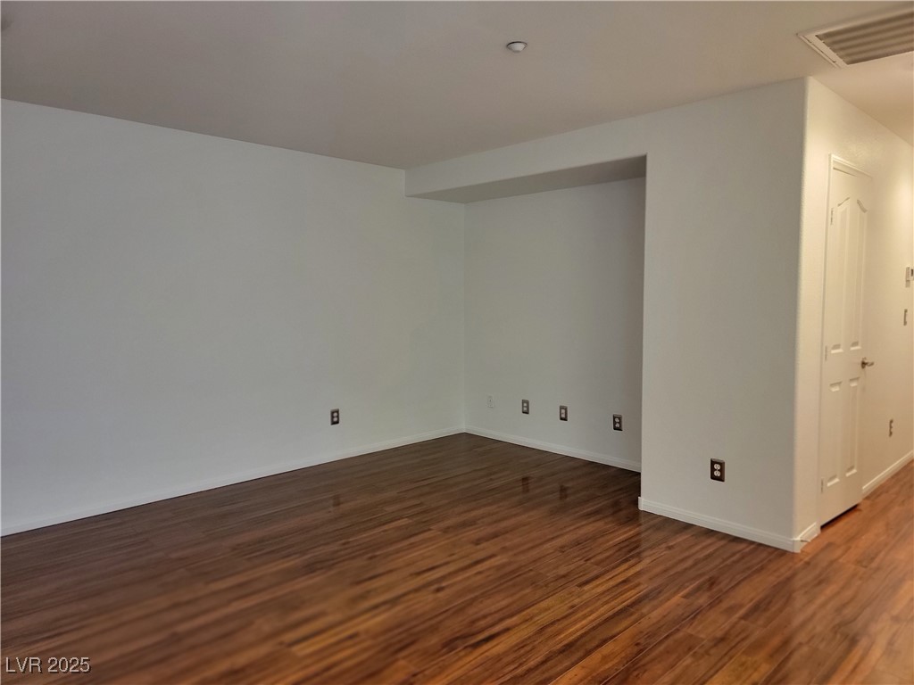 3231 Via Seranova Property Photo 28