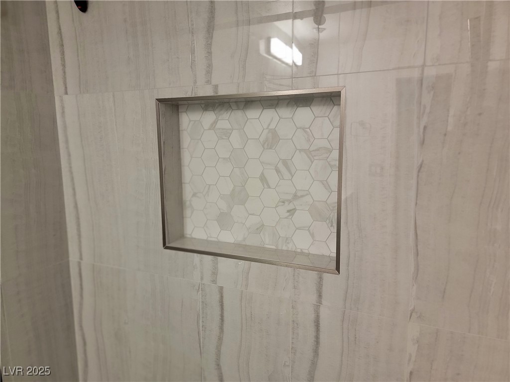 3231 Via Seranova Property Photo 37