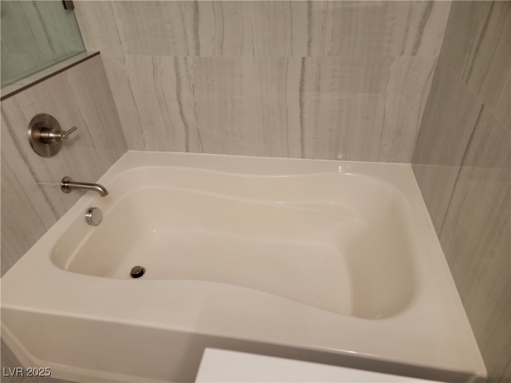3231 Via Seranova Property Photo 49