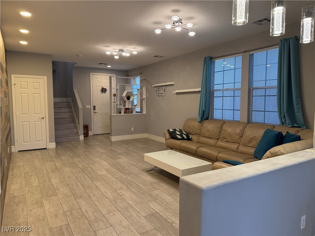 180 Country Greens Avenue Property Photo 3