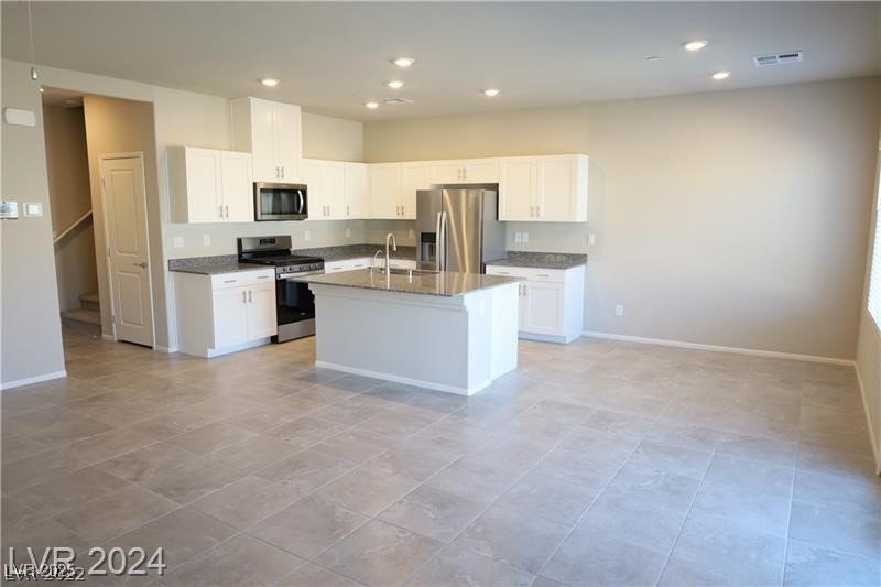 5269 Acadia Leaf Street Property Photo 4