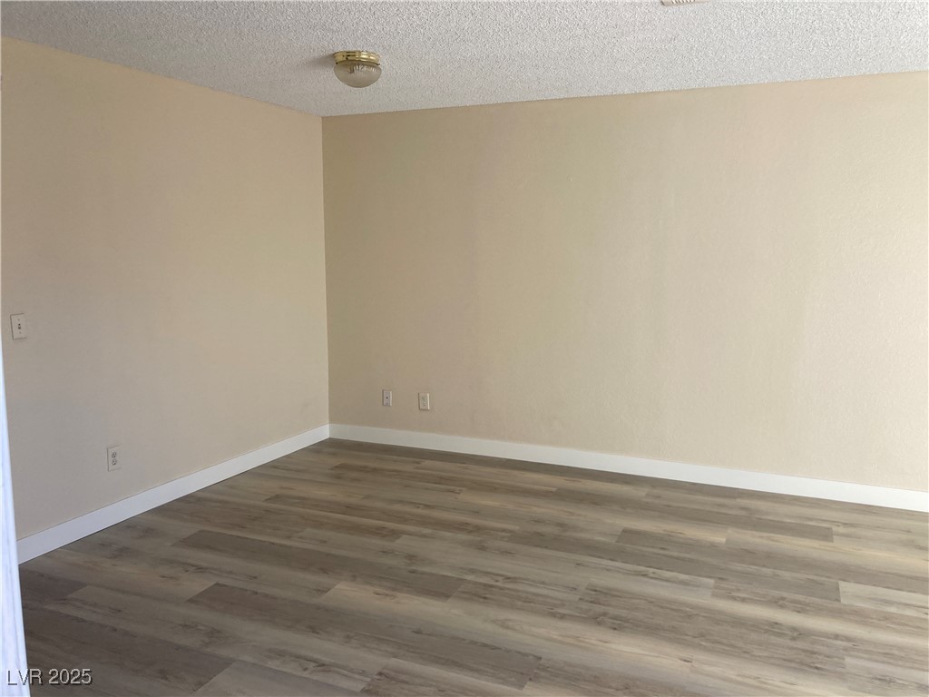 6881 Tamarus Street 102 Property Photo 3
