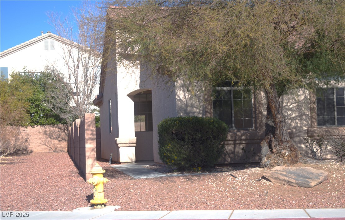 7515 Splashing Rock Drive Property Photo 3