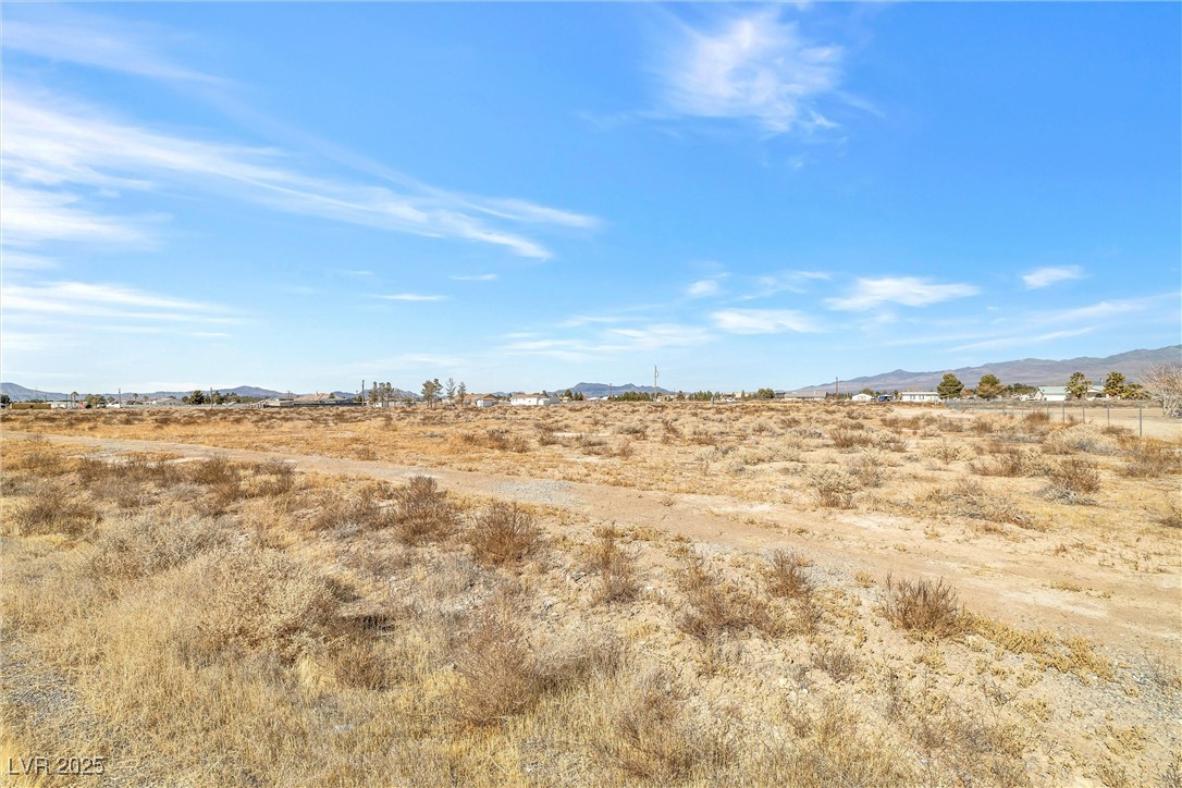1730 Pioche Street Property Photo 4